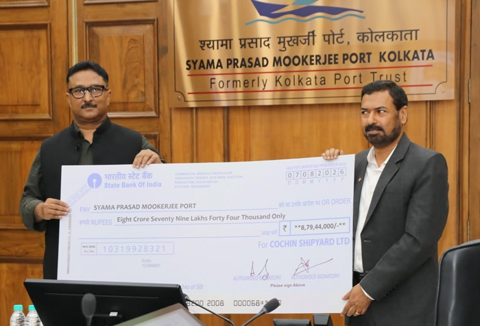Cochin Shipyard Ltd hands over a record profit share to SMPA, Kolkata